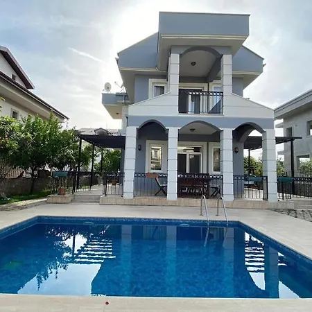 MY Villa Fethiye'de Denize yakın Müstakil Havuzlu Villa Fethiye